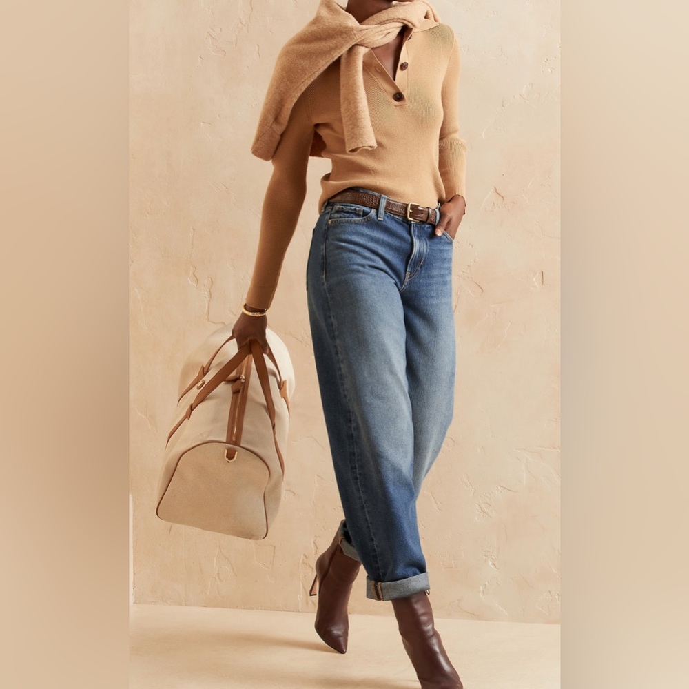 Banana Republic high-rise barrel fit jeans